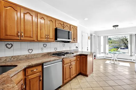11 Hazelwood Drive Jericho NY 11753