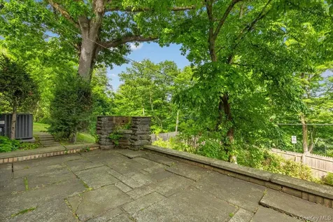 68 Brendon Hill Road Scarsdale NY 10583