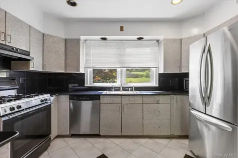 68 Brendon Hill Road Scarsdale NY 10583