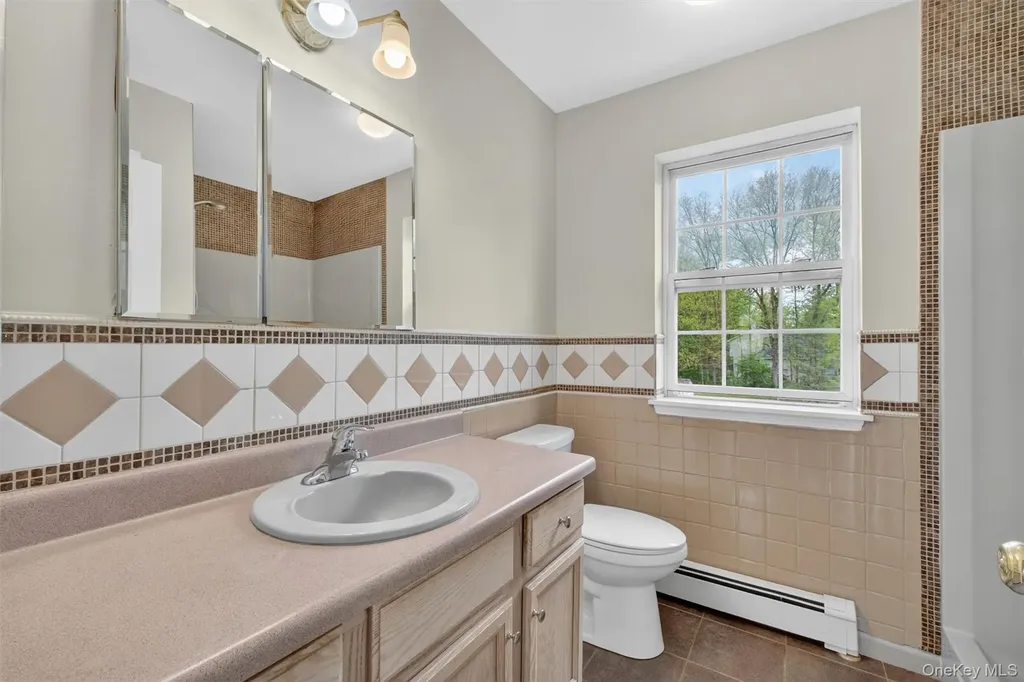129 Moonlight Drive Stormville NY 12582