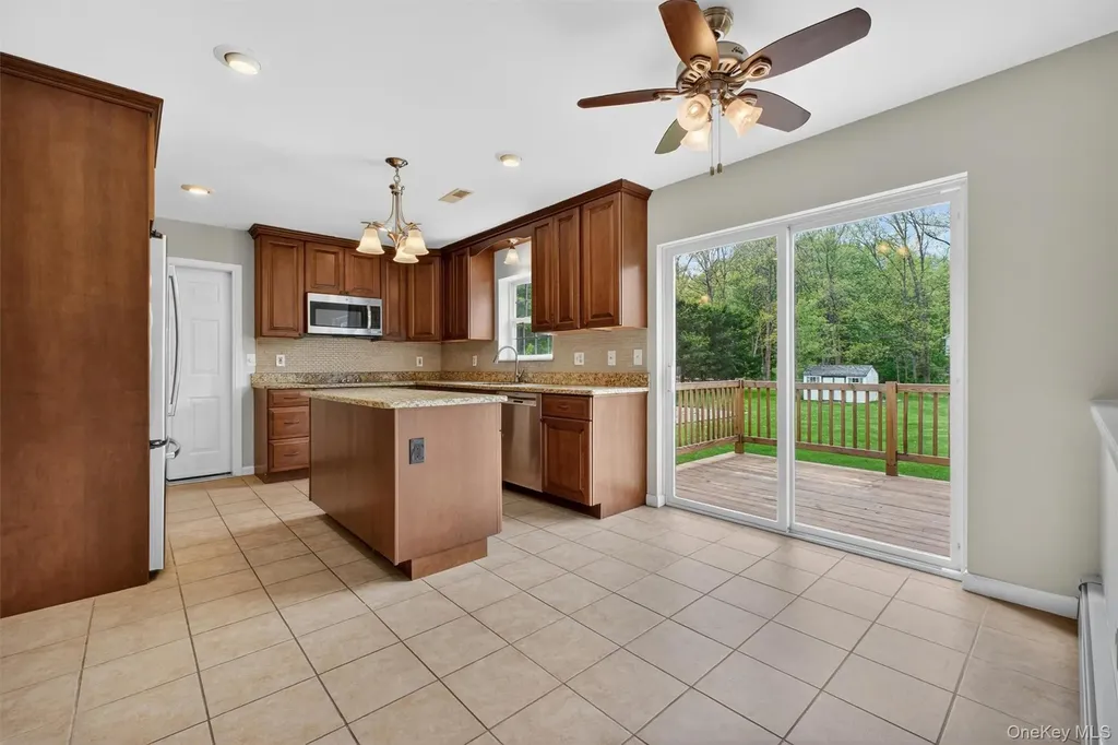 129 Moonlight Drive Stormville NY 12582