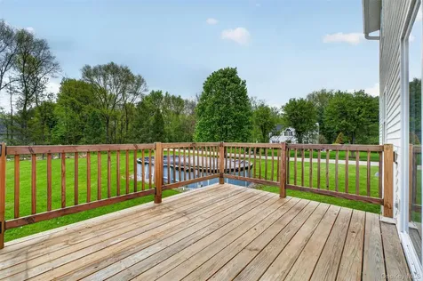 129 Moonlight Drive Stormville NY 12582