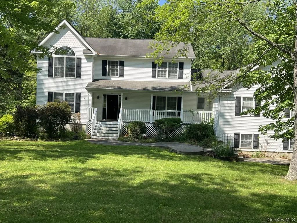 63 Station Road Salisbury Mills NY 12577