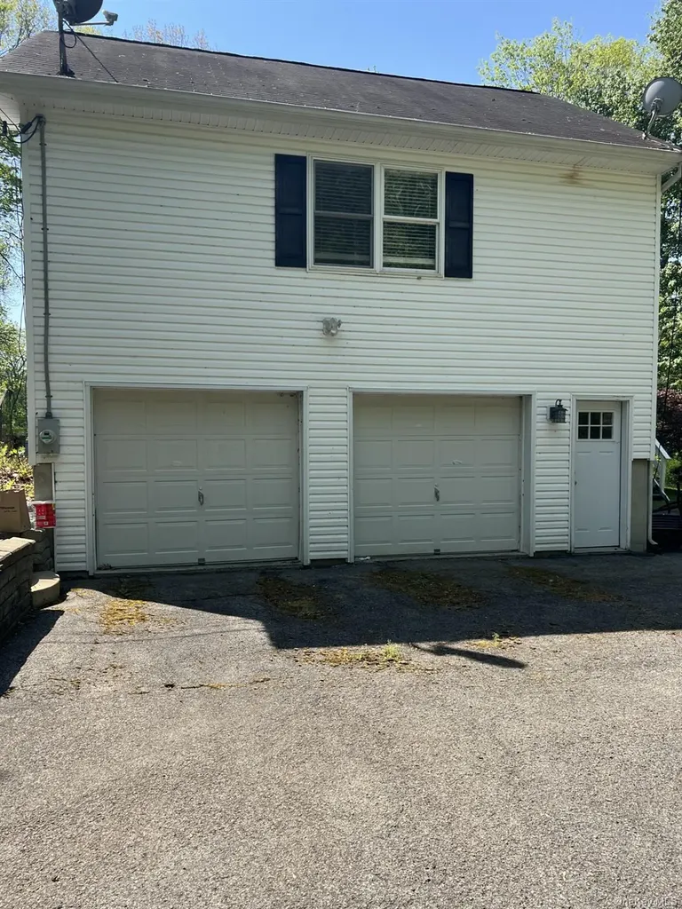 63 Station Road Salisbury Mills NY 12577