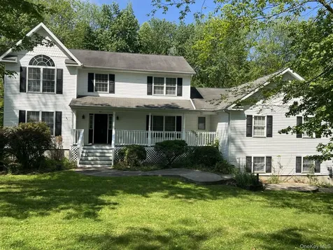 63 Station Road Salisbury Mills NY 12577
