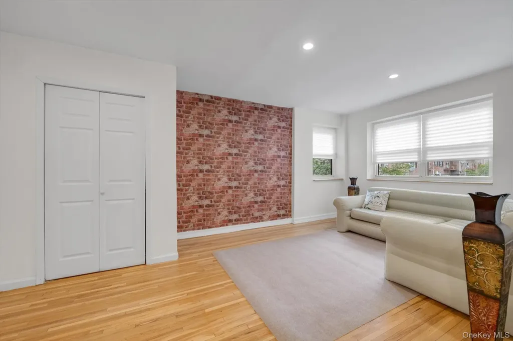 111-01 66th Road Forest Hills NY 11375