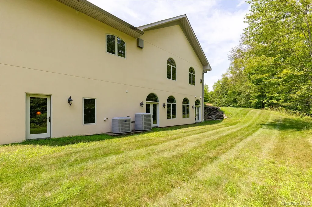 126 Old Hopewell Road Wappingers Falls NY 12590
