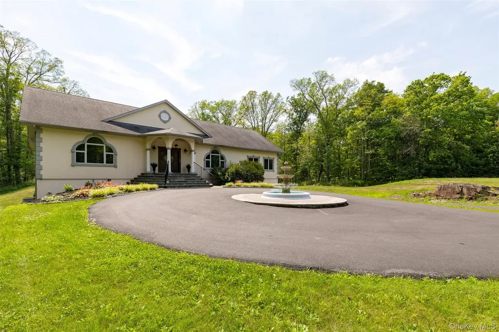 126 Old Hopewell Road Wappingers Falls NY 12590