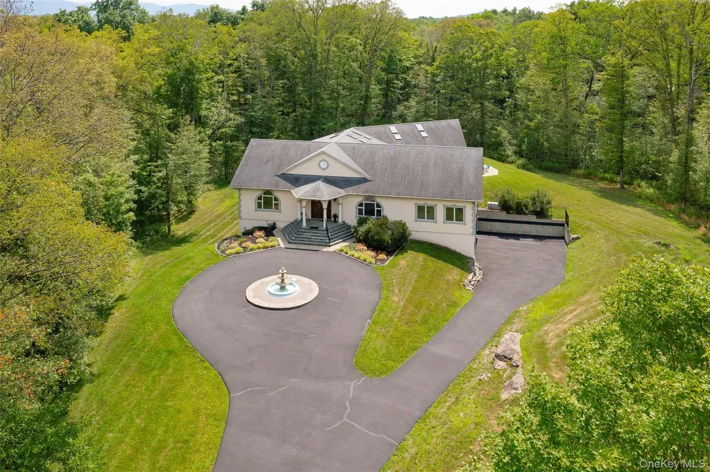 126 Old Hopewell Road Wappingers Falls NY 12590