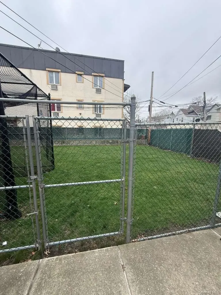 9514 101st Avenue Ozone Park NY 11416