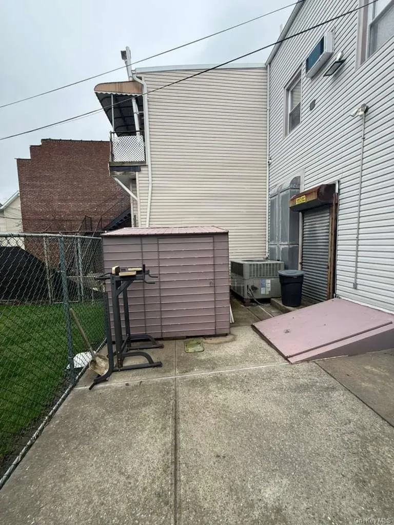 9514 101st Avenue Ozone Park NY 11416
