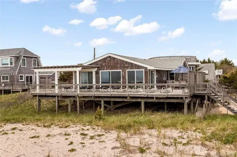 128 Walnut Walk Fair Harbor NY 11706