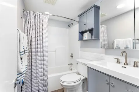 128 Walnut Walk Fair Harbor NY 11706