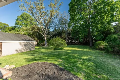 986 Karshick Street Bohemia NY 11716