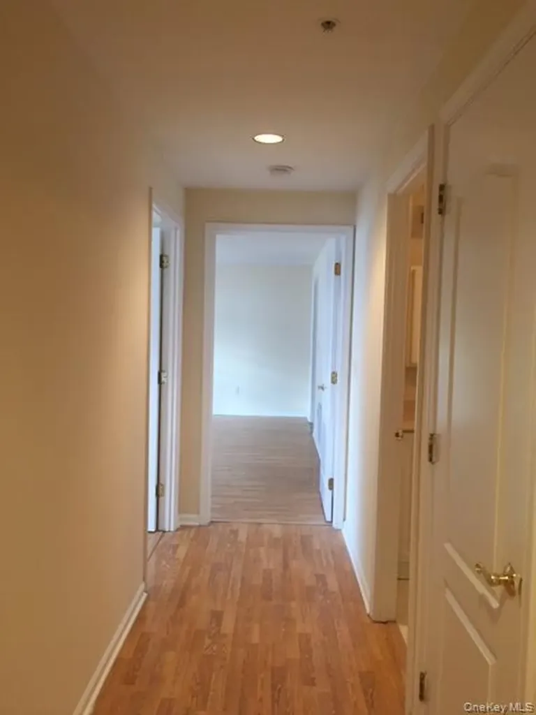 26 W Broadway Long Beach NY 11561