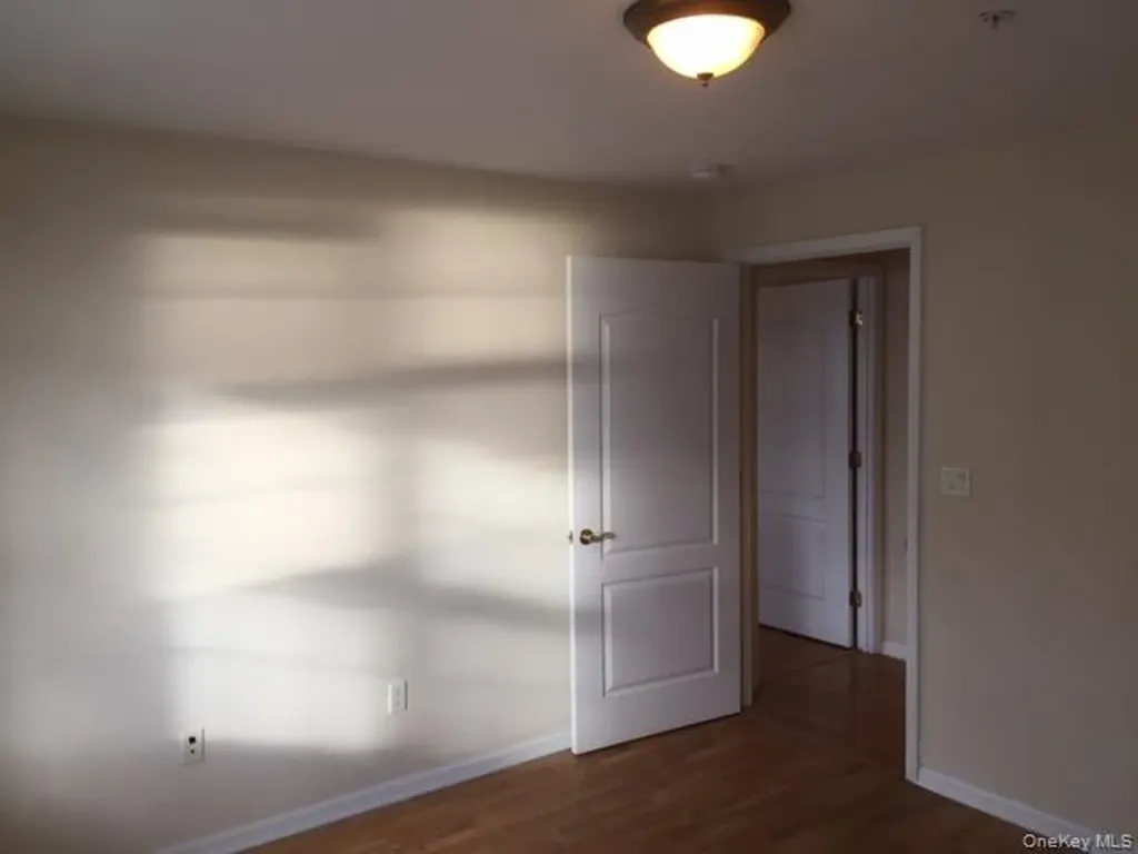 26 W Broadway Long Beach NY 11561