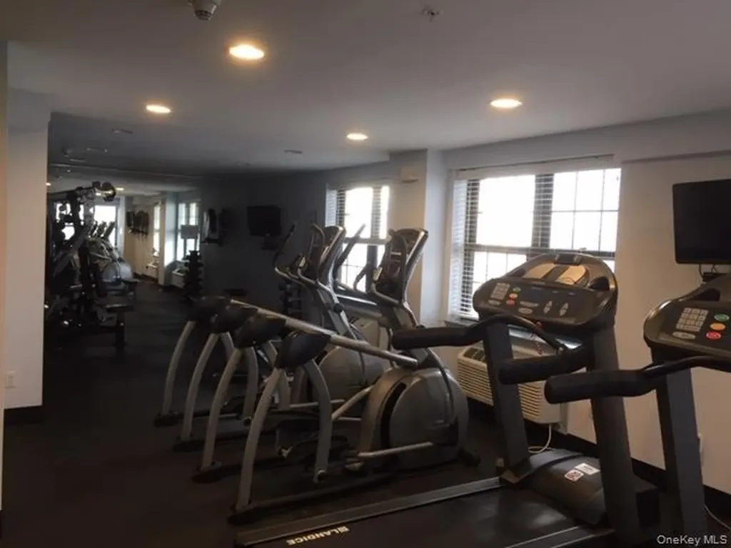 26 W Broadway Long Beach NY 11561