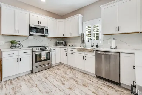 200 Sunset Drive Wappingers Falls NY 12590