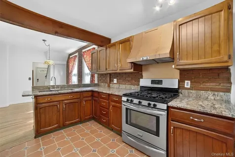 33 Maurice Avenue Ossining NY 10562