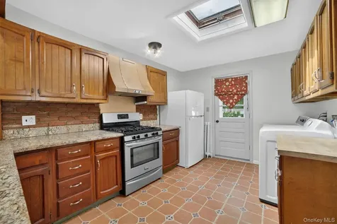 33 Maurice Avenue Ossining NY 10562