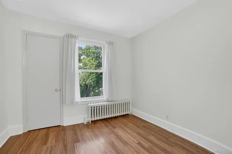 33 Maurice Avenue Ossining NY 10562