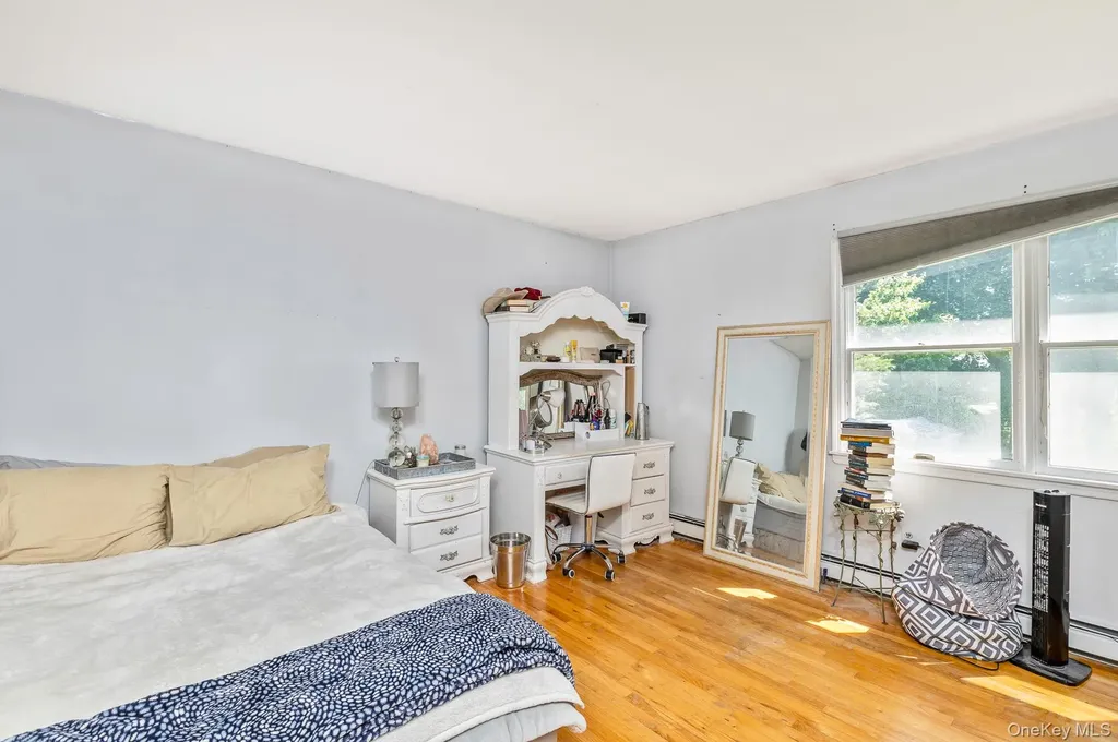 41 Astor Avenue Saint James NY 11780