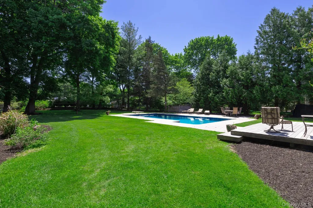 41 Astor Avenue Saint James NY 11780
