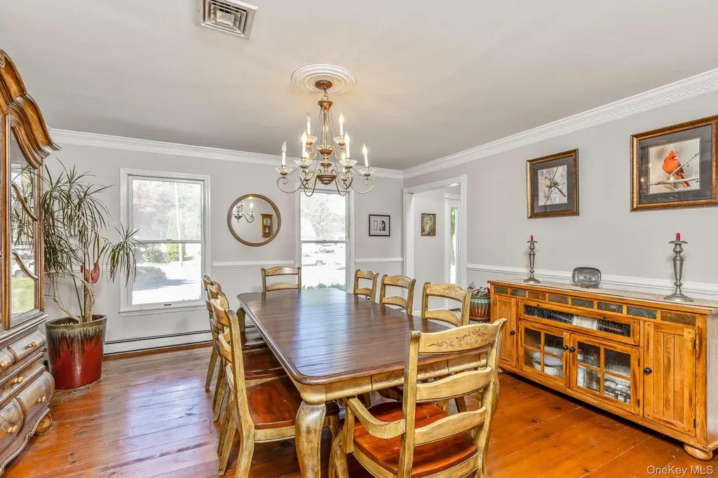 41 Astor Avenue Saint James NY 11780