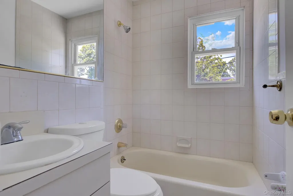 771 Maple Place West Hempstead NY 11552