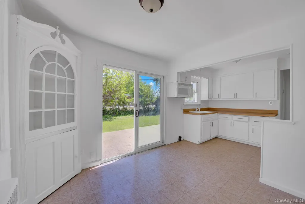 771 Maple Place West Hempstead NY 11552
