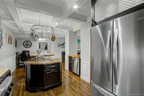 45 W Pondfield Road Bronxville NY 10708