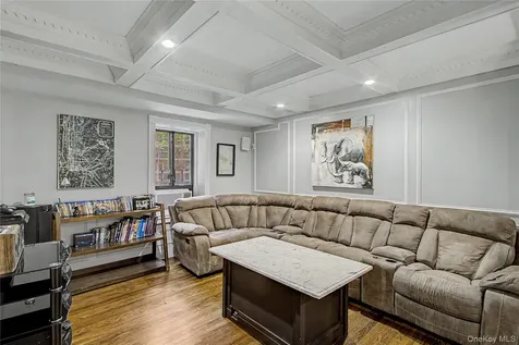 45 W Pondfield Road Bronxville NY 10708