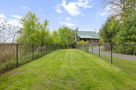125 Stone Road West Hurley NY 12491
