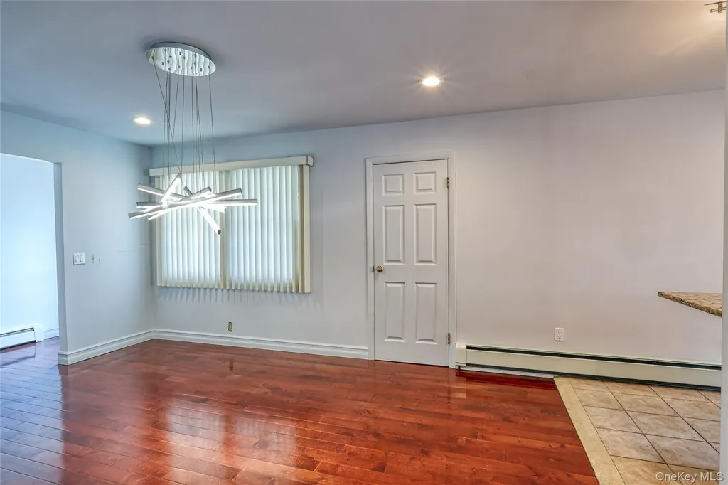 20 Valley Drive East Moriches NY 11940