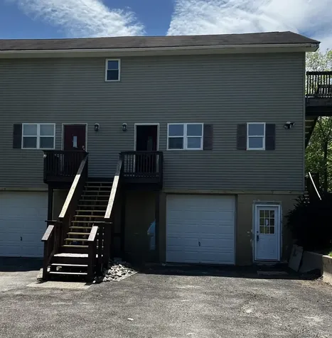 400 Round Lake Road Rhinebeck NY 12572