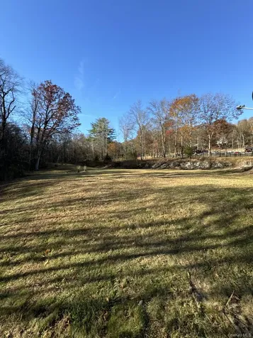 400 Round Lake Road Rhinebeck NY 12572