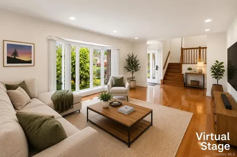 15 Hillvale Road Syosset NY 11791
