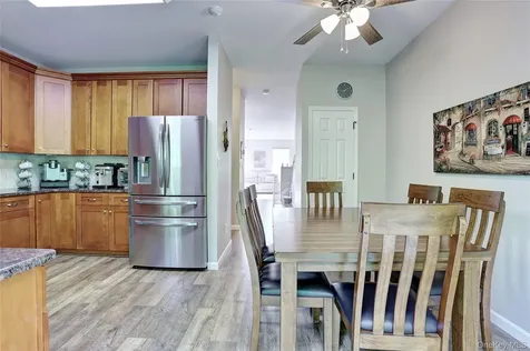 131 Meadow Lane Nanuet NY 10954