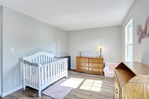 131 Meadow Lane Nanuet NY 10954