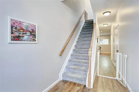 131 Meadow Lane Nanuet NY 10954
