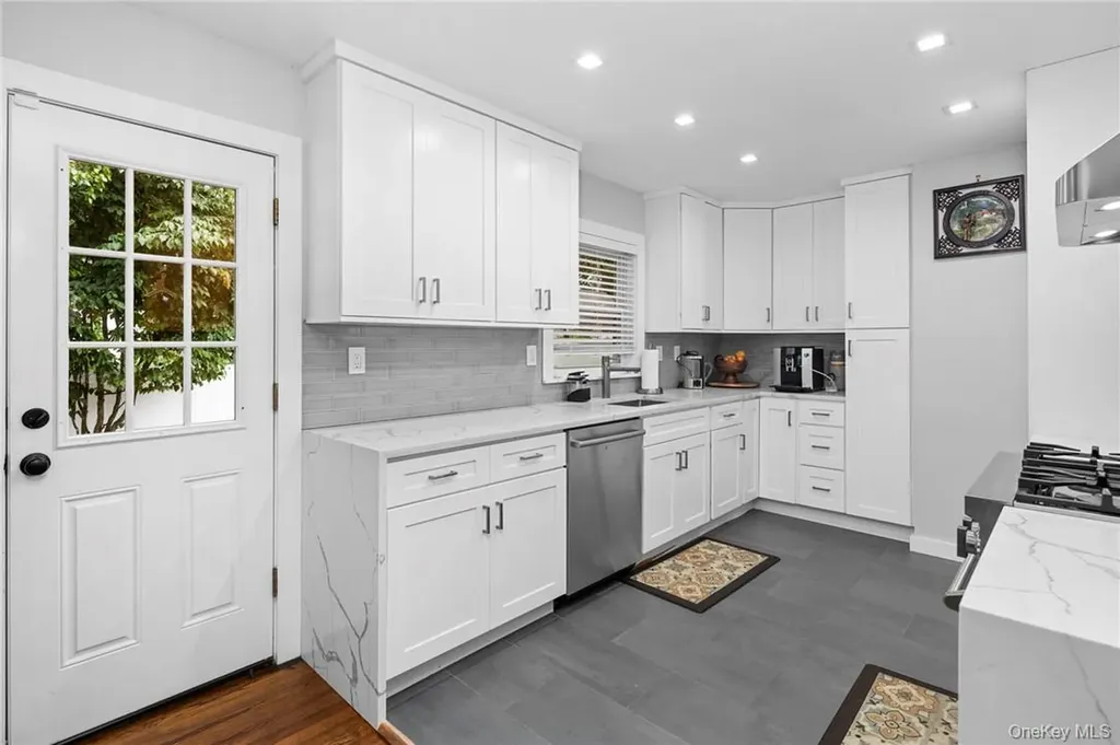 60 Longview Drive Scarsdale NY 10583