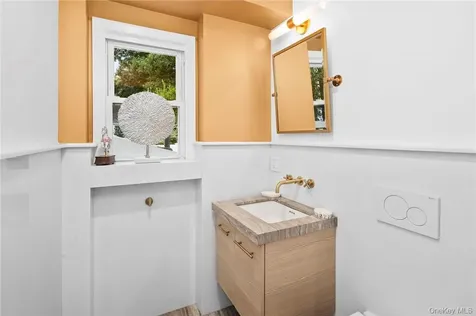 60 Longview Drive Scarsdale NY 10583