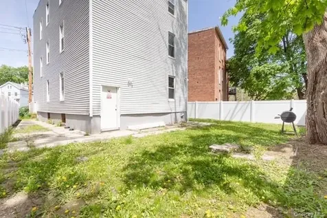 106 Winnikee Avenue Poughkeepsie NY 12601