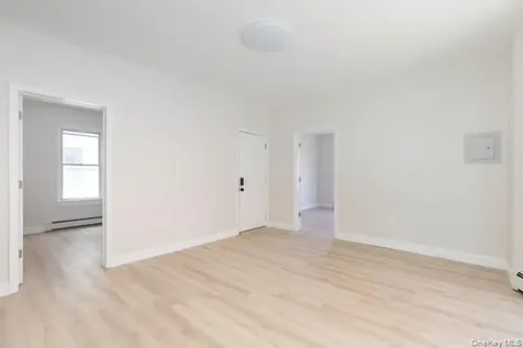 106 Winnikee Avenue Poughkeepsie NY 12601