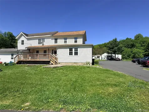 19 Quartz Lane Greenville NY 12771