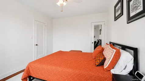 100 Parkway Bronxville NY 10708