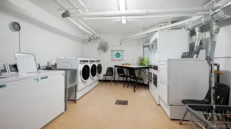 100 Parkway Bronxville NY 10708