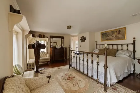 322 Albany Avenue Kingston NY 12401