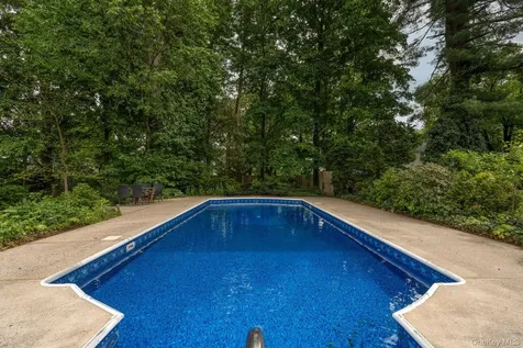322 Albany Avenue Kingston NY 12401