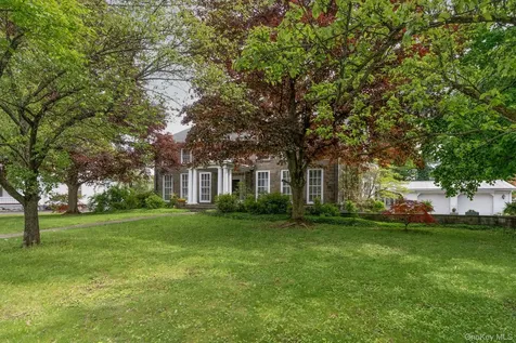 322 Albany Avenue Kingston NY 12401